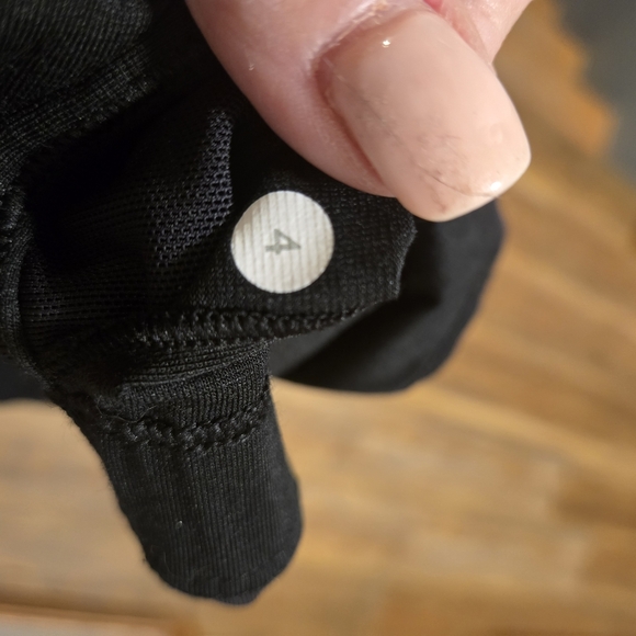 lululemon athletica Black Tank Top - Picture 3 of 9
